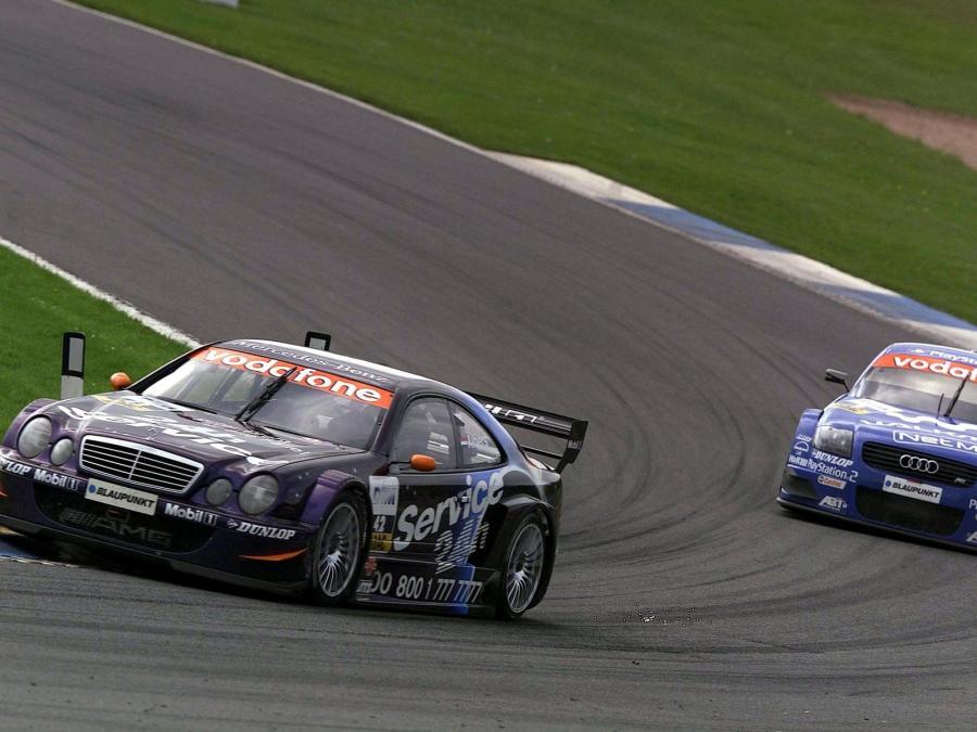  Mercedes-Benz CLK DTM 2005 года  (фото 21 из 58)